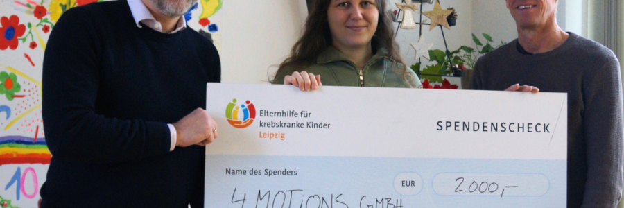 Große Freude bei der Spendenscheckübergabe!